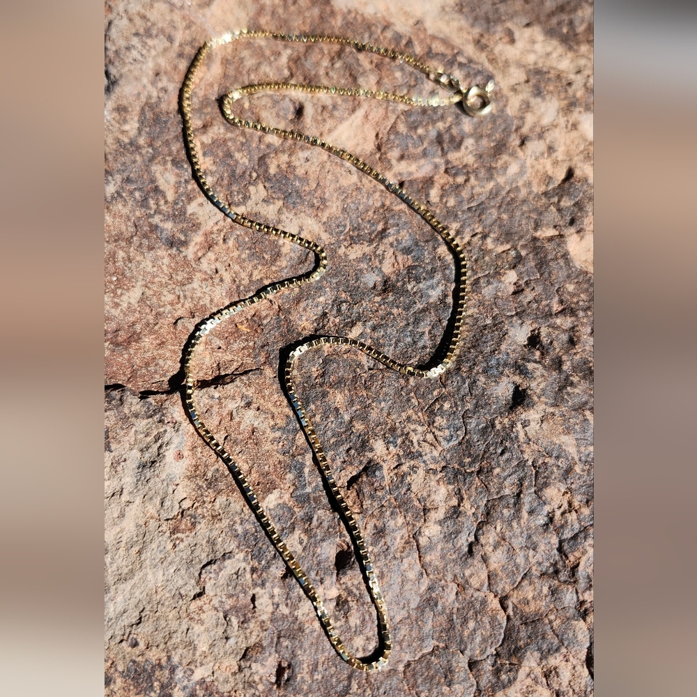 14k Solid Yellow Gold Box Chain - image 3